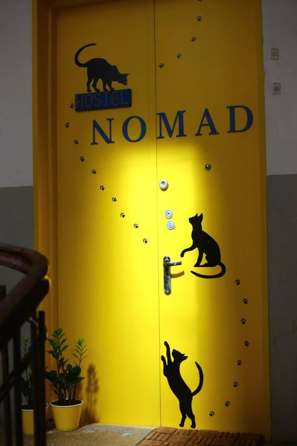 Hostel Nomad Tbilisi Esterno foto